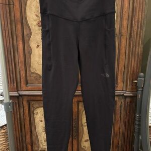 The North Face Women’s Motivation High-Rise Pocket Tights – Size Large